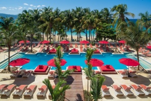 S HOTEL MONTEGO BAY TAKES ANOTHER TOP AWARD, THIS TIME IN LONDON