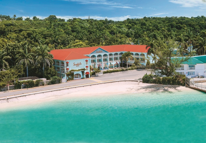 Sandals picks up on late booking trend