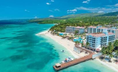 Sandals® and Beaches® Resorts Invite Guests to ‘Love and Let Fly’ in Celebration of New Airlift