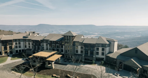 Cloudland at McLemore Resort Lookout Mountain, Curio Collection by Hilton Celebrates Grand Opening Breaking Travel News