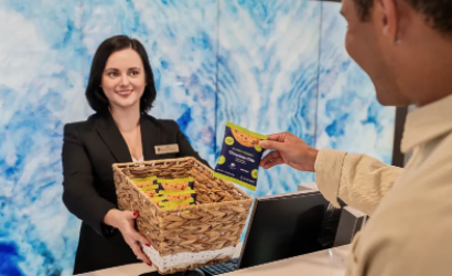 DoubleTree by Hilton Celebrates National Chocolate Chip Cookie Day with Free Cookies