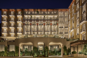 EDITION and Sotheby’s Partner with DYNE to Offer a One-of-a-Kind Luxury Experience