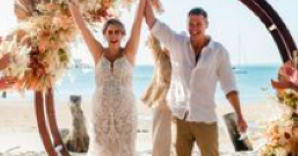 Kingfisher Bay Resort Shines as a Premier Wedding Destination With Multiple Industry Recognitions