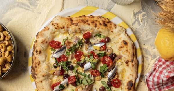Jumeirah Capri Palace Reopens a-Ma-Re Capri with a New Collaboration with Pizzaingrammi