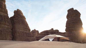 TOGETHER IN DISCOVERY: A SEASONAL ESCAPE AT BANYAN TREE ALULA