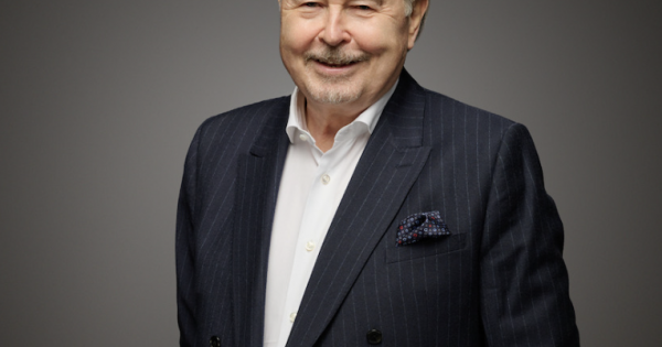 Top Middle East leaders - Philip Barnes Rotana