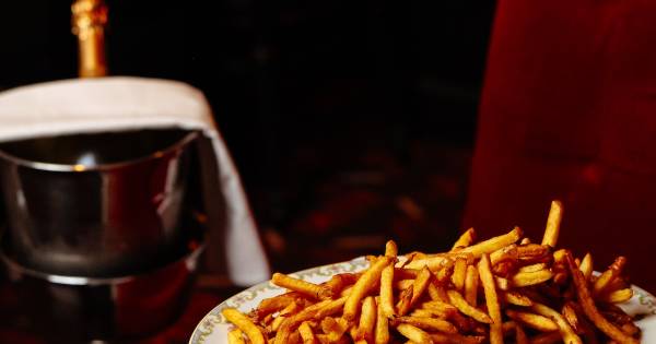 Le Piaf, Paris Society’s Iconic Piano-Bar, Debuts at Emirates Towers