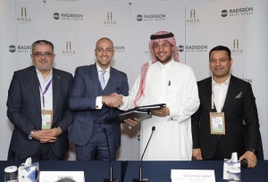 Amsa Hospitality and Radisson Hotel Group extend partnership with signing of Radisson Hotel Madinah