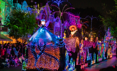 Nighttime spectaculars make magical return to Disneyland Resort with 50th anniversary celebration
