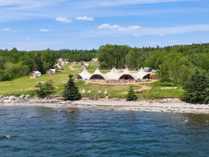 Where Adventure Meets Luxury: Nine Flashpacking Escapes Around the World