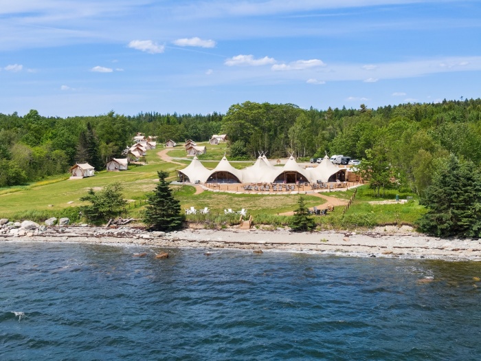 Where Adventure Meets Luxury: Nine Flashpacking Escapes Around the World
