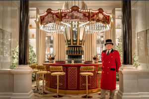 ‘A Christmas Carousel’ Arrives At Mandarin Oriental Hyde Park, London
