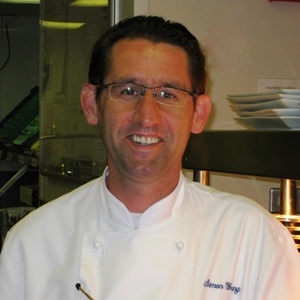Simon Young, Executive Head Chef, Jumeirah Carlton Tower, Receives Honorary Fellowship