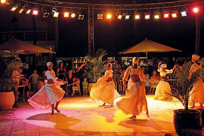 La Pirogue: 50 Years of History and Emotion in 2026