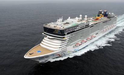 Norwegian Cruise Line partners with members-only online shopping site Rue La La