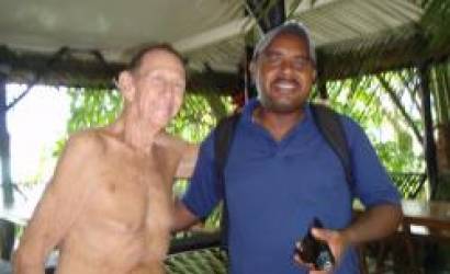 Seychelles’ Brendon Grimshaw, owner of Moyenne island, dies at age 87