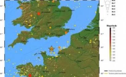 Earthquake shakes south of UK