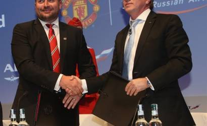 Manchester United sign Aeroflot deal