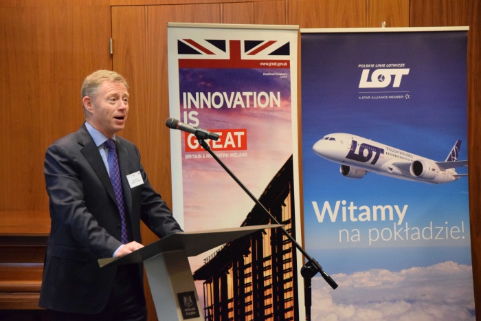 Lot Polish Airlines takes off for London City Airport