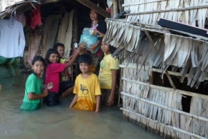 Tourism collaboration with local kids in aid of Cambodian Flood victims