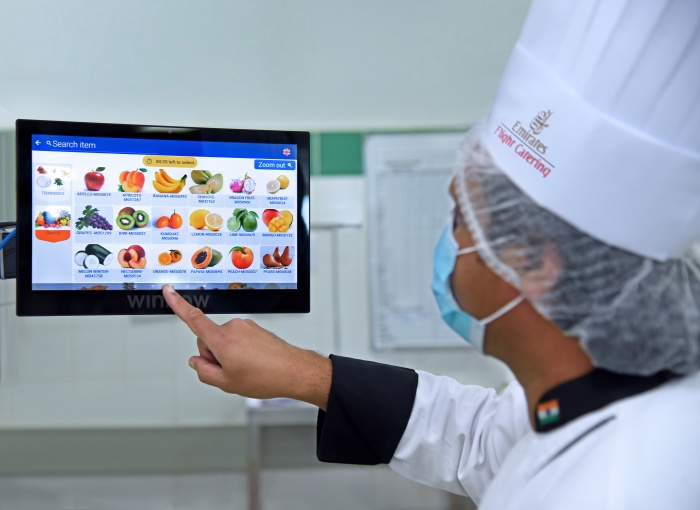 Emirates utilises artificial intelligence to cut food waste