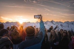 “Spring Blanc”: Events and Sunshine Skiing in Ischgl