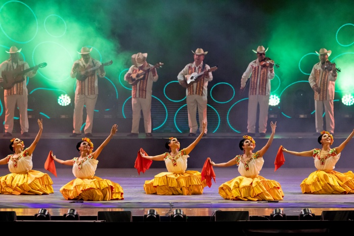 Mexican ballet dazzles Expo 2020 in Dubai