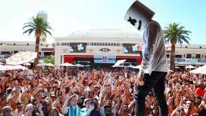 Las Vegas Gears Up for Labor Day Weekend Extravaganza with Unmissable Entertainment