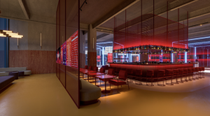 BARANOWITZ + KRONENBERG BRING IMMERSIVE GAME  “THE CUBE” TO CHICAGO