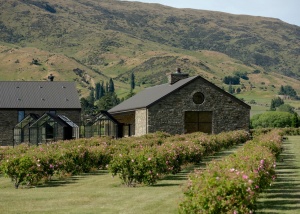 NEW ZEALAND’S CARDRONA DISTILLERY TRAVEL EXPERIENCES & ADVENTURES