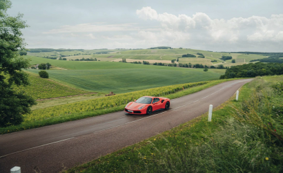 HUNTERMOSS LAUNCHES NEW BASQUE TO BORDEAUX SUPERCAR TOUR  AS PART OF NEW 2027 LINEUP