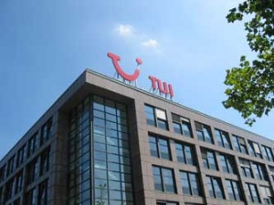 TUI UK to consult on cuts at Thomson and First Choice