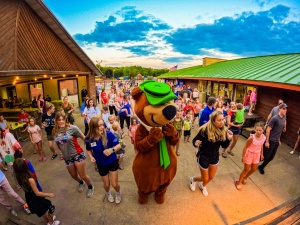 Williamsburg Leaders Celebrate Opening of Virginia’s Latest Jellystone Park Camp-Resort