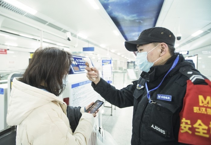 Chinese cities in lockdown as coronavirus spreads