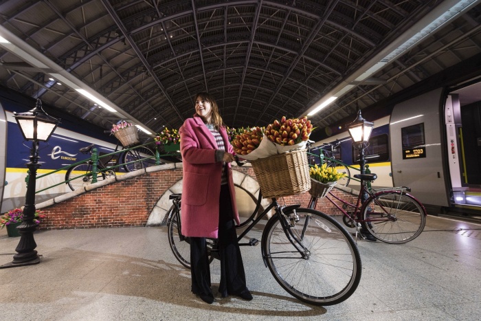Eurostar adds third daily service to Amsterdam
