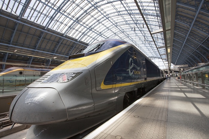Eurostar passenger count slips by a fifth in early 2020