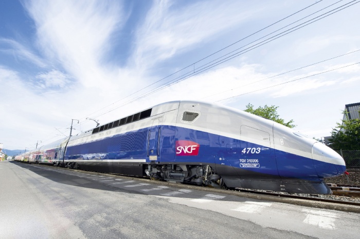 Renfe-SNCF to offer free W-Fi on international services