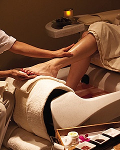 Spa at Four Seasons Chicago introduces the Mani-rita and Pedi-sole