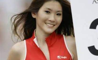 HotelTravel.com presents Singapore Grand Prix’s gorgeous grid girls