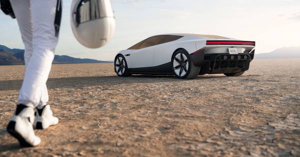 Tesla Roadster Unveiled: Electric Supercar That Can Fly and Accelerate Faster Than a Formula 1 Car