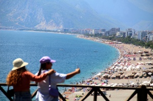 Türkiye emerges as top spot for European holidaymakers this summer