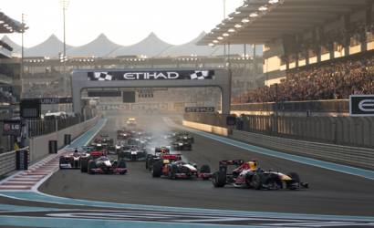 Hamilton takes pole at F1 Abu Dhabi Grand Prix