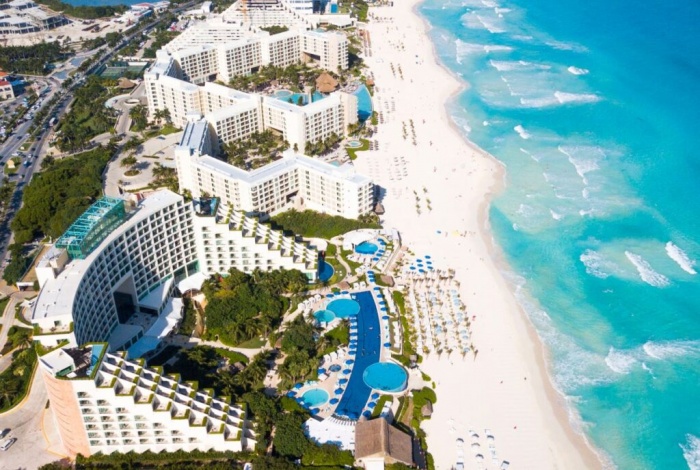 Cancun Sets All Time Tourism Record With Over 30 Million Visitors ...