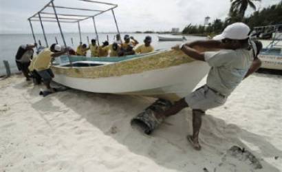 Hurricane Paula disrupts Caribbean holidays