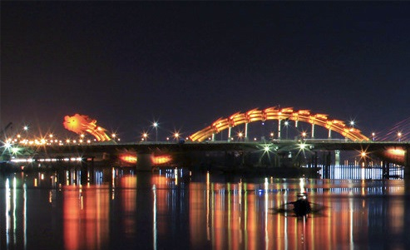 Da Nang’s Dragon Bridge to spit fire and water combined with light and sound effects