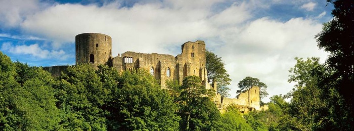 English Heritage reports boom in domestic travel