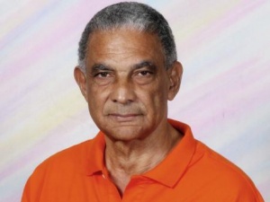 Minister Bartlett laments Passing of former tourism minister Francis Tulloch
