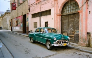 Starwood plans expansion into Cuba as Obama begins historic visit