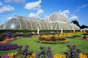 Gardens lead growth at visitor attractions in England
