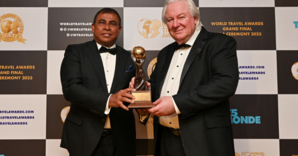 Ex-minister Dr. Mausoom named Travel Personality of the Year at WTA Breaking Travel News